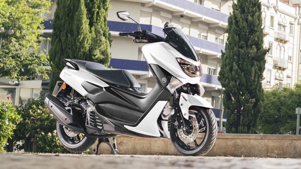 இந்தியர்களுக்கான யமஹாவின் விருந்து... பைக்கை தெறிக்கவிடும் சிறப்பசம்சத்துடன் களமிறங்கும் புதிய ஸ்கூட்டர்!!!