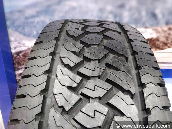 கார்களுக்கான இரண்டு புதிய டயர்களை அறிமுகம் செய்தது குட்இயர் நிறுவனம்!