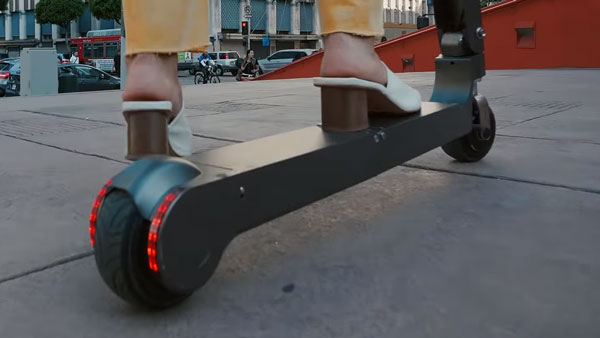 ஹூண்டாய் எலெக்ட்ரிக் ஸ்கூட்டர் அறிமுகம்... இதுல சிறப்பு என்னனு தெரியுமா...?