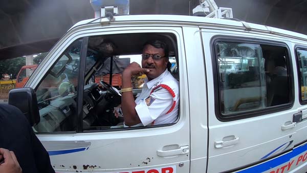 போலீஸிடம் வசமாக சிக்கிய கவஸாகி நிஞ்சா உரிமையாளர்... எதற்கு தெரியுமா...?