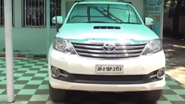 போக்குவரத்துத்துறை அமைச்சரை அதிர வைத்த டிராஃபிக் போலீஸார்... அதிர்ச்சியில் தொண்டர்கள்!