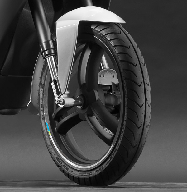 வெளிநாடுகளுக்கு ஏற்றுமதி செய்யப்படும் பீஜோ எலெக்ட்ரிக் ஸ்கூட்டர்கள்... இந்தியாவிற்கு ஏமாற்றம் தானா..?