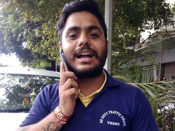 நீங்கள் அபராதம் கட்டி கொண்டிருப்பது உண்மையான போலீஸிடம்தானா? நடப்பது தெரிந்தால் அதிர்ந்து விடுவீர்கள்