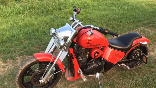 ஹார்லி டேவிட்சனின் குண்டு பையனாக மாறிய ராயல் என்பீல்டு பைக்: வீடியோ!