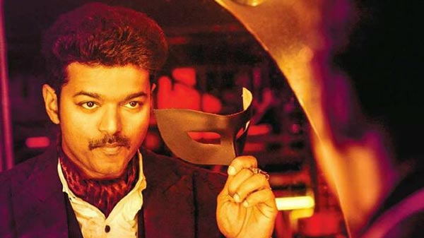 சர்ச்சையில் சிக்கிய தளபதி விஜய்... தல அஜீத்துடன் ஒப்பிட்டு காரசார விவாதம்... உங்கள் கருத்து என்ன?