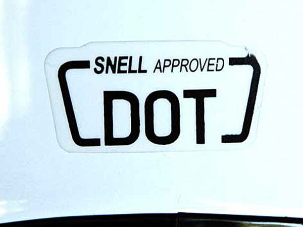 ஹெல்மெட் பற்றி நீங்கள் அறிந்து கொள்ள வேண்டிய விஷயங்கள்...!! 