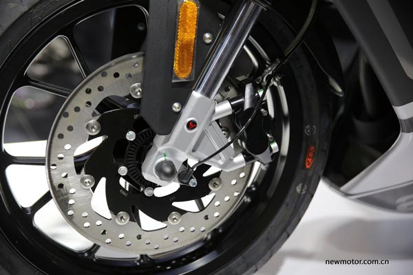 புதிய ஏப்ரிலியா ஜிபிஆர் 250 பைக் அறிமுகம்... இந்தியாவிலும் அறிமுகமாக வாய்ப்பு!