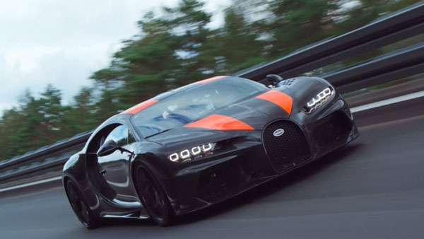 நினைத்து பார்க்க முடியாத வேகத்தை தொட்டு அசத்திய புகாட்டி சிரோன் கார்!