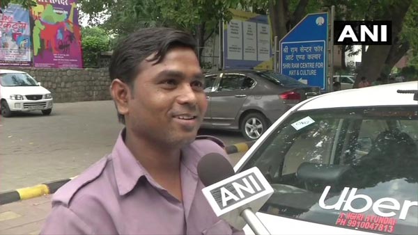 ஆணுறைகளுடன் வலம் வரும் டாக்ஸி டிரைவர்கள்... நீங்கள் நினைப்பது போல் 'அதுக்கு' இல்ல... காரணமே வேற...