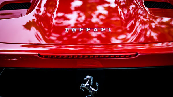 எஸ்யூவி ரகத்தில் வரும் ராட்சசன்... ஃபெர்ராரியின் சிறப்பான தயாரிப்பு பற்றிய தகவல்!