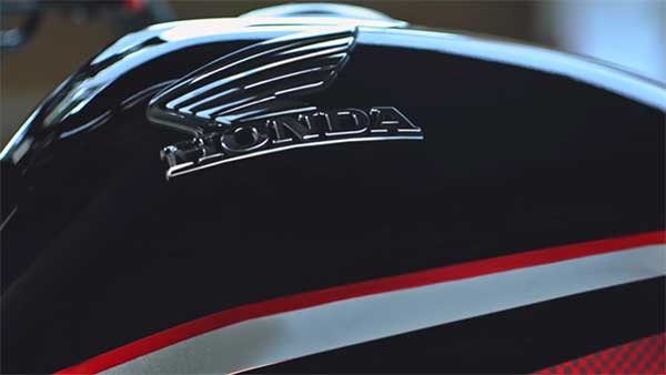 தள்ளுபடி, கேஷ்பேக் சலுகையை வாரி வழங்கும் ஹோண்டா... எந்த பைக்கிற்கு தெரியுமா...?