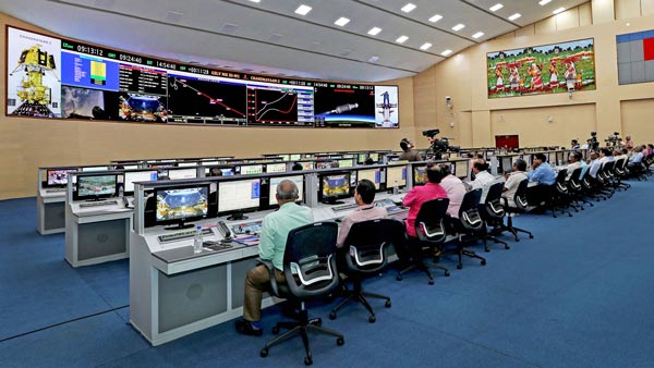 சந்திராயன் 2 ... ஆகாயத்தில் புதிய வரலாறு எழுதப்போகும் இஸ்ரோ!