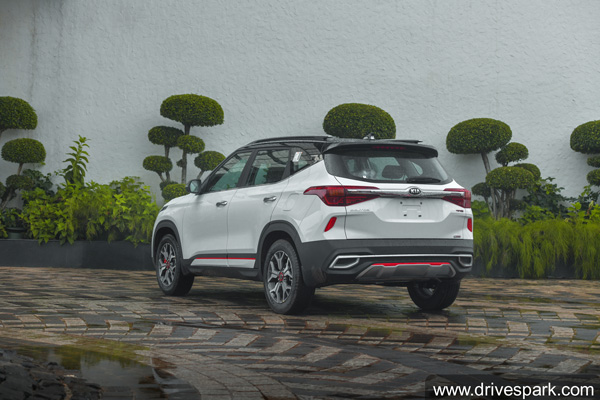 விற்பனையில் அசத்தும் கியா செல்டோஸ்... நடுக்கத்தில் போட்டியாளர்கள்!!