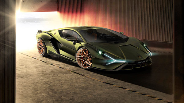 லம்போர்கினி நிறுவனத்தின் முதல் ஹைப்ரிட் சூப்பர் கார் வெளியீடு!