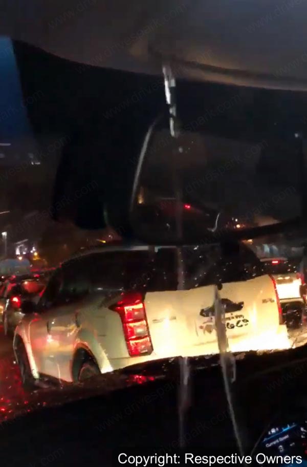 'மேட் இன் சைனா' கார் என்பதை மணிக்கொரு முறை நிரூபிக்கும் எம்ஜி ஹெக்டர்! 'மேட் இன் சைனா' கார் என்பதை மணிக்கொரு முறை நிரூபிக்கும் எம்ஜி ஹெக்டர்!