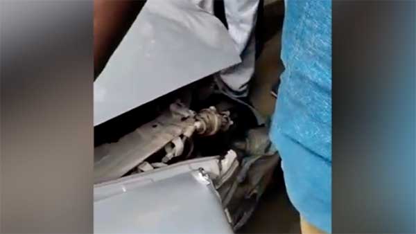 மதுபோதையில் ஆர்டிஓ ஆய்வாளர் செய்த காரியத்தால் பரபரப்பு: விரட்டி பிடித்த பொதுமக்கள்... வீடியோ!