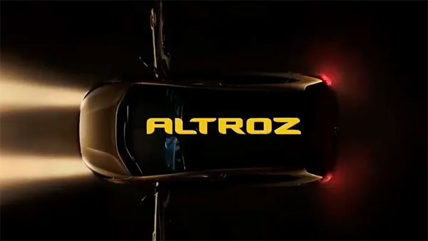 புதிய டாடா அல்ட்ராஸ் காரின் இன்டீரியர் ஸ்பை படம்!