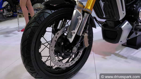 புதிய டிவிஎஸ் ஸெப்லின் க்ரூஸர் பைக்கின் அறிமுக விபரம்!