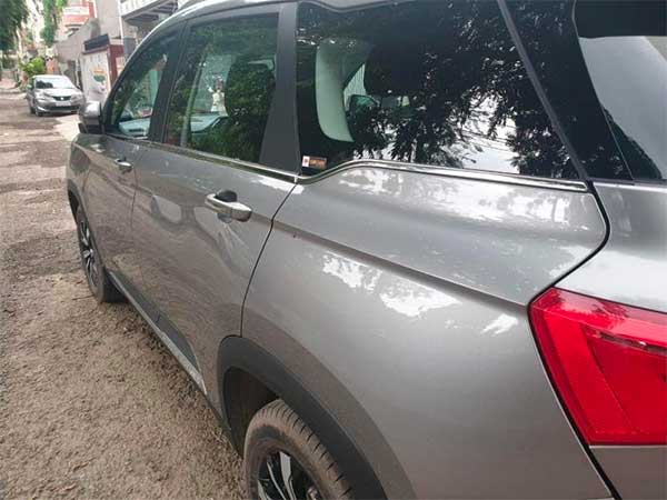 என்ன ஒரு புத்திசாலித்தனம்... புதிய காரை வாங்கிய உடனேயே விற்பனை செய்யும் உரிமையாளர்கள்! ஏன் தெரியுமா?