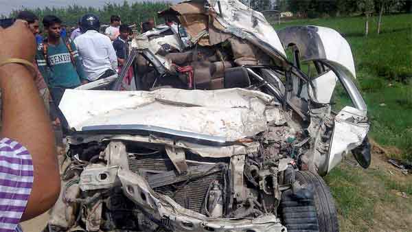 சொந்த பணம் 15 லட்ச ரூபாயை செலவு செய்து இந்தியாவையே கண் கலங்க வைத்த இளைஞர்... ஏன் தெரியுமா?