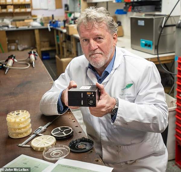 2,400 கிமீ ரேஞ்ச்... புரட்சிகரமான ஃப்யூவல் செல் பேட்டரியை உருவாக்கிய எஞ்சினியர்!