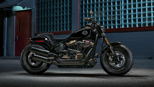 புதிய ஹார்லி டேவிட்சன் பைக்கை வாங்கிய பிரபல நடிகர்... விலைய மட்டும் யாருகிட்டயும் சொல்லிராதீங்க...