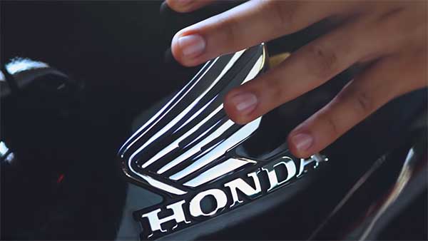 இது டிவிஎஸ் எக்ஸ்எல் கிடையாது... ஹோண்டாவின் புதிய சிடி 125 மொபட்... அறிமுக விபரம்! இது டிவிஎஸ் எக்ஸ்எல் கிடையாது... ஹோண்டாவின் புதிய சிடி 125 மொபட்... அறிமுக விபரம்!