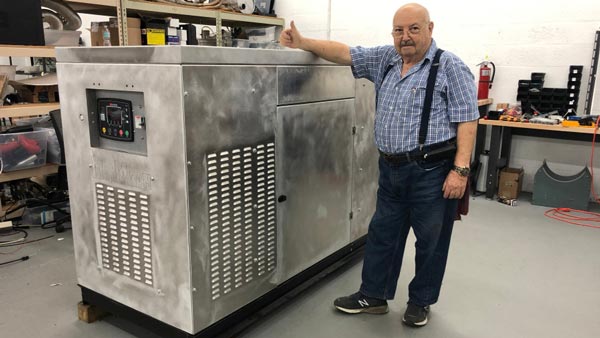 பெட்ரோல், டீசலுக்கு குட்பை... தண்ணீரில் இயங்கும் கார் எஞ்சின்!