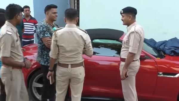 2.50 கோடி ரூபாய் காரை அசால்டாக தட்டி தூக்கிய போலீசார்... அதிர்ந்து போன உரிமையாளர்... ஏன் தெரியுமா?