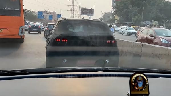 கியா காம்பேக்ட் எஸ்யூவி சோதனை ஓட்டம் - வீடியோ