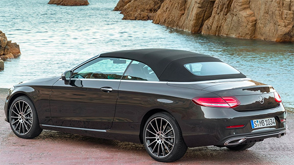 66 லட்சத்திற்கு த்ரிஷா கார் வாங்கியது தெரியும்! ஆனா இந்த விஷயங்கள் தெரியுமா? வாயடைத்து போன ரசிகர்கள்