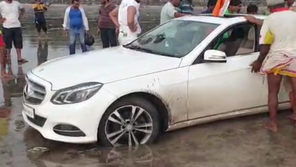 ஆபத்தில் சிக்கிய பென்ஸ் இ-கிளாஸ் கார்: மீட்பதற்கு பேரம் பேசிய உள்ளூர் வாசிகள்... எவ்வளவு தெரியுமா???