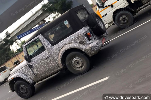 மஹிந்திரா தார் எஸ்யூவியின் சாஃப்ட் டாப் மாடல் சோதனை! மஹிந்திரா தார் எஸ்யூவியின் சாஃப்ட் டாப் மாடல் சோதனை!