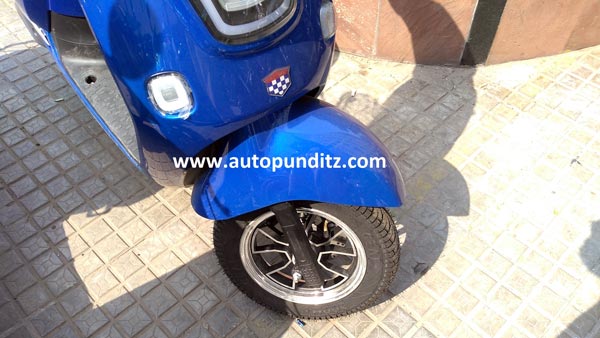 புதிய ஒகினவா லைட் எலெக்ட்ரிக் ஸ்கூட்டரின் ஸ்பை படங்கள்