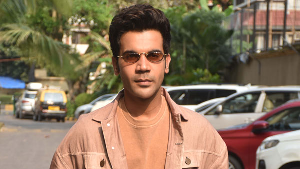 புதிய ஹார்லி டேவிட்சன் பைக்கை வாங்கிய பிரபல நடிகர்... விலைய மட்டும் யாருகிட்டயும் சொல்லிராதீங்க...