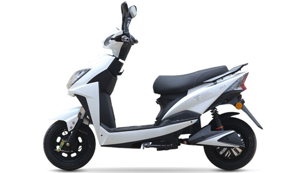 விழா காலத்தை முன்னிட்டு அதிரடியாக விலையை குறைத்த டெக்கோ எலக்ட்ரா... புதிய மின்சார ஸ்கூட்டரை வாங்க இதுவே சரியான நேரம்...