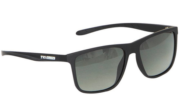 டி-சர்ட், கையுறை, ஹெல்மட் விற்பனையில் களமிறங்கும் டிவிஎஸ்... விலை எவ்வளவு என்று தெரியுமா...?