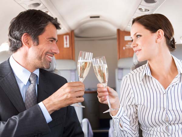 விமானங்களை பற்றி உலா வரும் கட்டுக்கதைகள்... யாரோ கிளப்பி விட்ட இந்த பொய்களை நம்பாதீங்க ப்ளீஸ்...