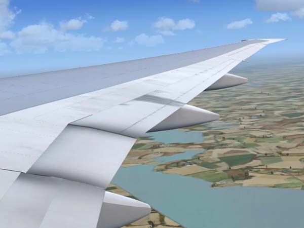 நடுவானில் எஞ்சின்கள் செயலிழந்தாலும் விமானம் தொடர்ந்து பறக்கும்... எப்படி தெரியுமா?