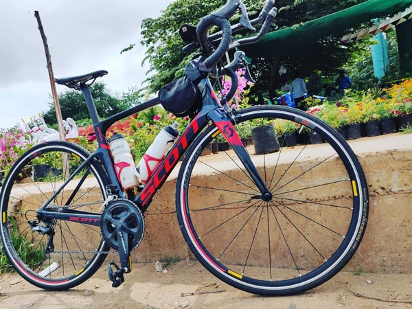 கன்னியாகுமரி டூ காஷ்மீர்... சைக்கிளில் செல்ல இத்தனை நாட்கள் தானா..? புதிய கின்னஸ் சாதனை படைத்த இளைஞர்...!