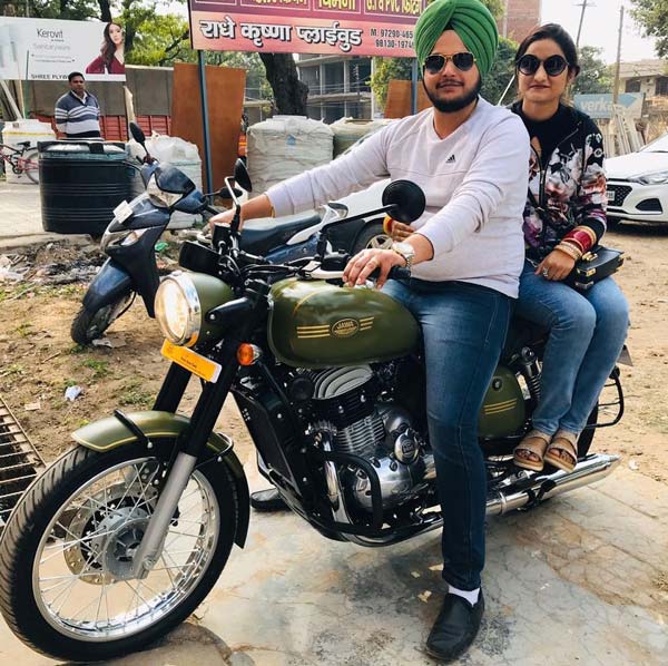 ஜாவா பைக்கை மிக குறைவான நாட்களில் டெலிவிரி பெற்ற வாடிக்கையாளர்... ஆச்சர்யம், ஆனாலும் உண்மை!