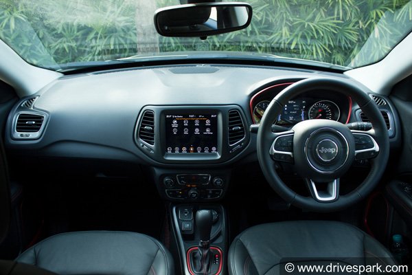 ஜீப் காம்பஸ் எஸ்யூவியின் ஏழு இருக்கை வெர்சனின் அறிமுகம் இப்போதைக்கு இல்லையாம்...