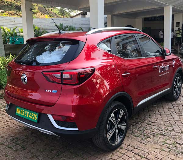 எம்ஜி இ-இசட்எஸ் எலெக்ட்ரிக் காரை வாடகைக்கு எடுத்து சொந்தமாக ஓட்டி பார்ப்பதற்கான வாய்ப்பு!