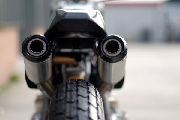 ஃப்ளாட் டிராக் பந்தய வகை பைக்கை அறிமுகப்படுத்திய ராயல் என்ஃபீல்டு!