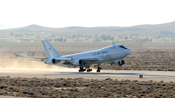 உலகையே உலுக்கும் விமான விபத்துக்கள் ஏன் நடக்கிறது தெரியுமா? நடுங்க வைக்கும் பின்னணி...