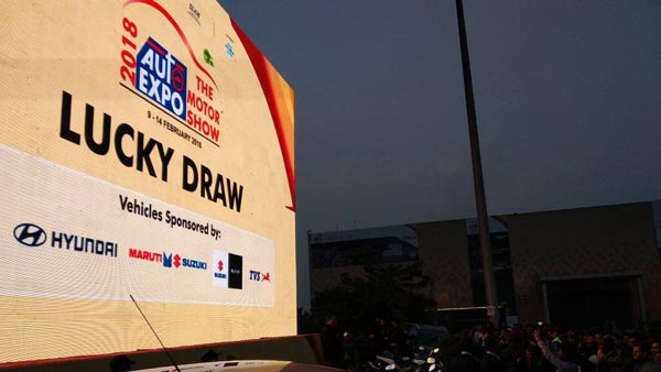 ஆட்டோ எக்ஸ்போவில் 50 புதிய கார் மாடல்கள் அறிமுகமாகிறது