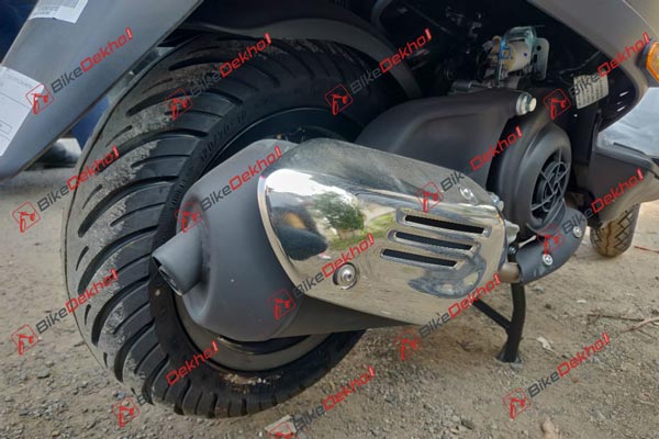 பிஎஸ்6 தரத்திற்கு மாற்றப்பட்ட வெஸ்பா எஸ்எக்ஸ்இசட்150 ஸ்கூட்டர்... இவ்வளவு விலையா...