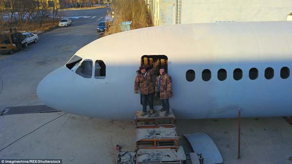 சொந்தமாக விமானம் தயாரித்து பிரம்மிக்க வைத்த விவசாயி! காரணம் தெரிந்தால் ஆச்சரியம் நிச்சயம்...