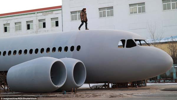 சொந்தமாக விமானம் தயாரித்து பிரம்மிக்க வைத்த விவசாயி! காரணம் தெரிந்தால் ஆச்சரியம் நிச்சயம்...