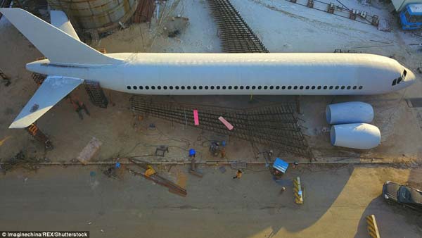 சொந்தமாக விமானம் தயாரித்து பிரம்மிக்க வைத்த விவசாயி! காரணம் தெரிந்தால் ஆச்சரியம் நிச்சயம்...